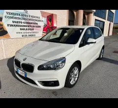 Auto - Bmw 218i active tourer