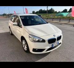 Auto - Bmw 218i active tourer