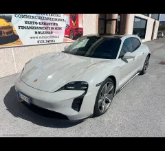 Porsche taycan sport turismo