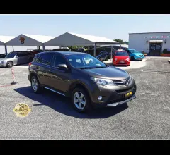 Toyota rav4 2.0 d-4d 2wd style