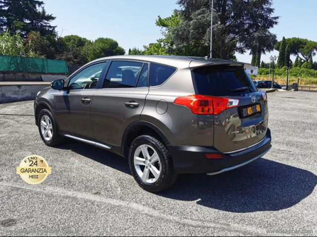 Auto - Toyota rav4 2.0 d-4d 2wd style