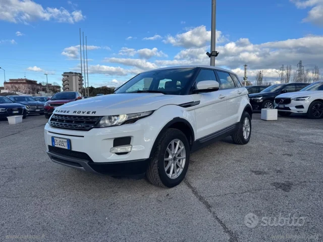 Auto - Land rover rr evoque 2.2 td4 5p. prestige