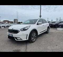 Auto - Kia niro 1.6 gdi dct hev urban