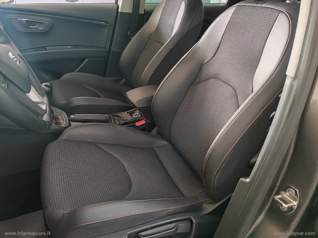 Auto - Seat leon 2.0 tdi 150 cv 5p. s/s bus.navi