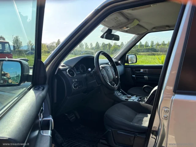 Auto - Land rover discovery 4 3.0 sdv6 se