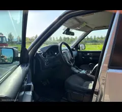 Auto - Land rover discovery 4 3.0 sdv6 se