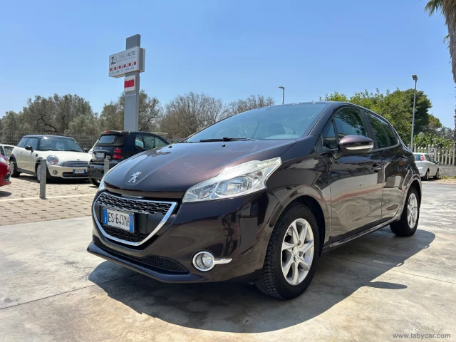 Peugeot 208 1.4 hdi 68 cv 5p. allure