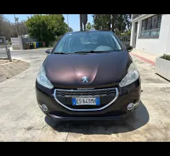 Auto - Peugeot 208 1.4 hdi 68 cv 5p. allure