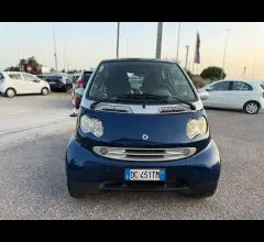 Auto - Smart fortwo 700cc coupÃ© grandstyle
