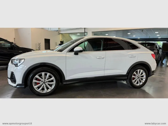 Auto - Audi q3 spb 35 tdi quattro s tr. bus. plus