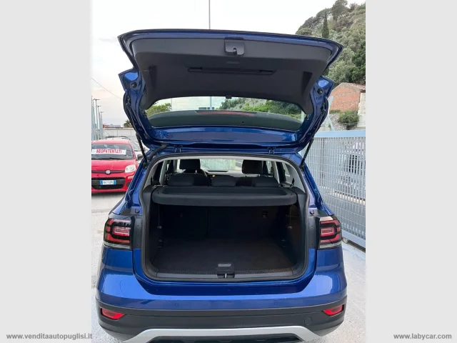 Auto - Volkswagen t-cross 1.0 tsi sport