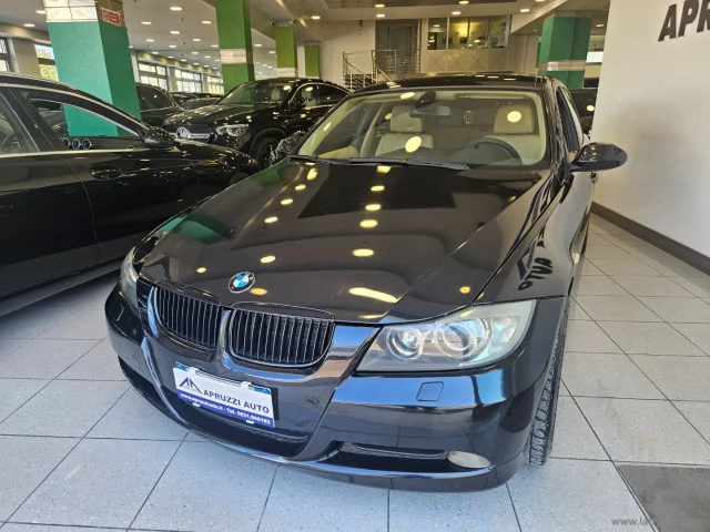 Auto - Bmw 320d touring futura