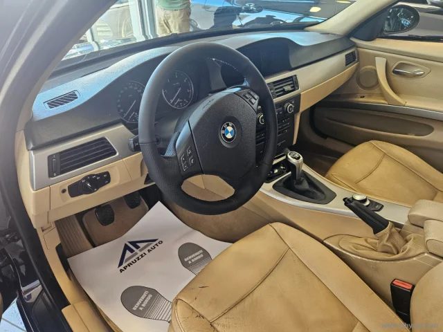 Auto - Bmw 320d touring futura