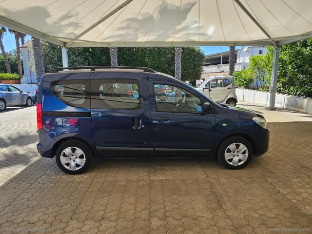 Auto - Dacia dokker 1.5 dci 8v 75 cv s&s laurÃ©ate