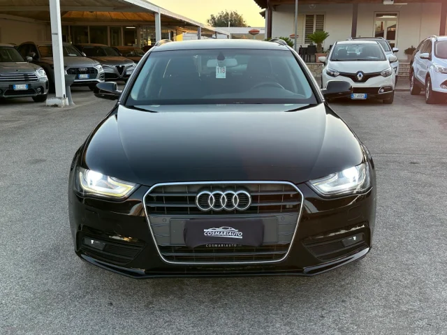 Auto - Audi a4 avant 2.0 tdi 150 cv mult. advanced