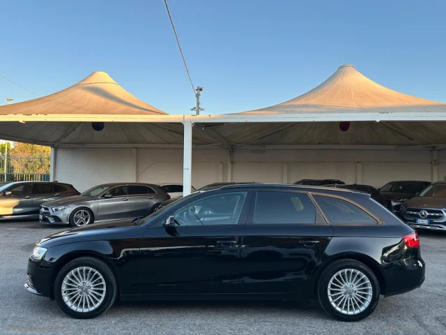 Auto - Audi a4 avant 2.0 tdi 150 cv mult. advanced
