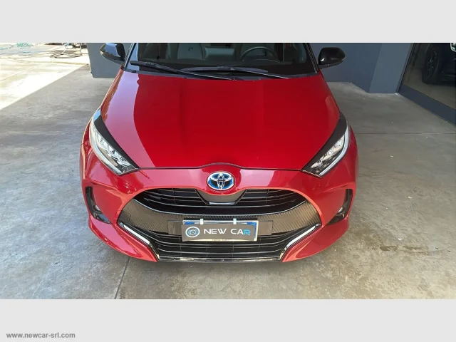 Auto - Toyota yaris 1.5 hybrid 5p. active