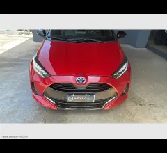 Auto - Toyota yaris 1.5 hybrid 5p. active
