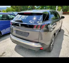 Auto - Peugeot 3008 puretech turbo 130 s&s allure pack