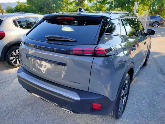 Auto - Peugeot 2008 hybrid 136 e-dcs6 gt