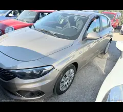 Auto - Fiat tipo 1.3 mjt s&s sw lounge
