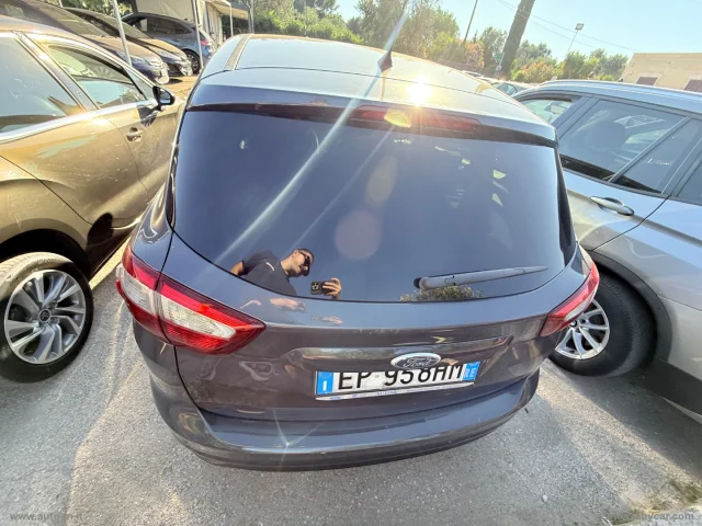 Auto - Ford c-max 1.6 tdci 95 cv titanium