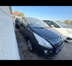 Auto - Peugeot 3008 1.6 hdi 112 cv tecno