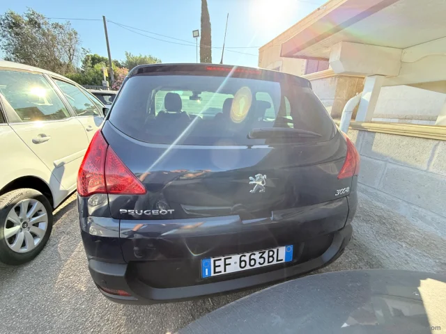 Auto - Peugeot 3008 1.6 hdi 112 cv tecno