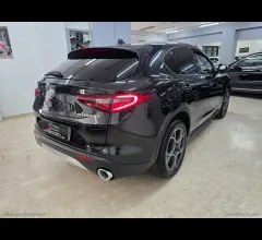 Auto - Alfa romeo stelvio 2.2 t.diesel 190cv at8 q4 sprint