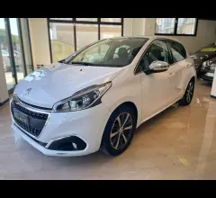 Auto - Peugeot 208 bluehdi 75 5p. allure