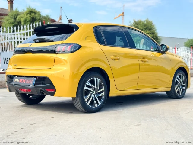 Auto - Peugeot 208 puretech 100 s&s 5p. gt pack