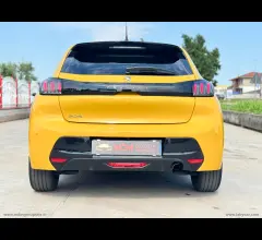 Auto - Peugeot 208 puretech 100 s&s 5p. gt pack