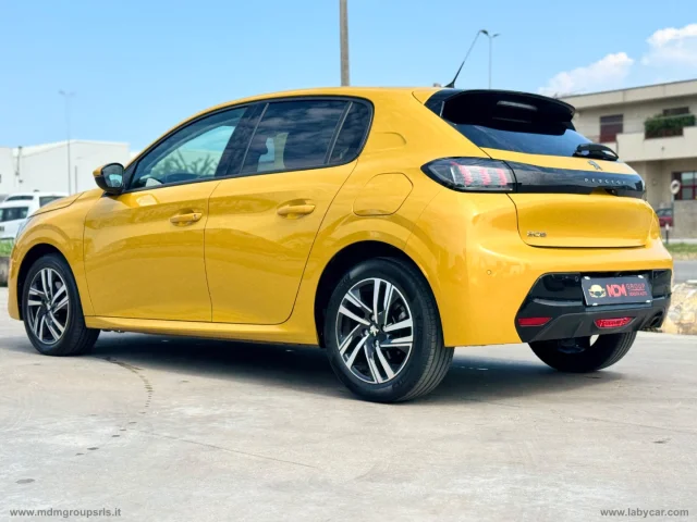 Auto - Peugeot 208 puretech 100 s&s 5p. gt pack