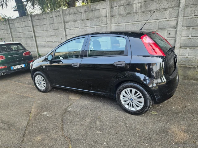 Auto - Fiat grande punto 1.2 5p. active