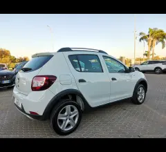 Auto - Dacia sandero stepway 1.5 dci 8v 90 cv prest.