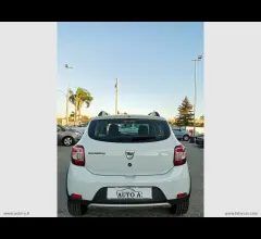 Auto - Dacia sandero stepway 1.5 dci 8v 90 cv prest.
