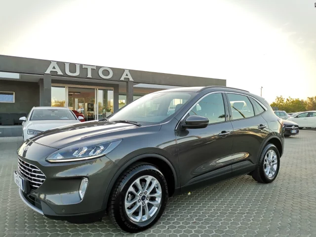 Auto - Ford kuga 1.5 ecoblue 120 cv aut. 2wd tit.bus
