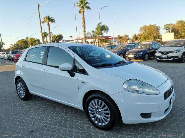 Auto - Fiat grande punto 1.3mjt 90cv n1 dynamic