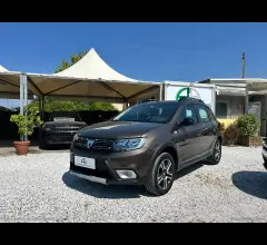Dacia sanderostepway1.0tce100 eco-g 15th anniv