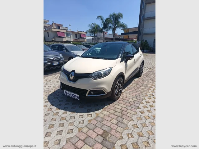 Auto - Renault captur 1.5 dci 8v 90 cv s&s ener. r-link