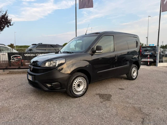 Auto - Fiat doblò 1.4 t-jet natural power sx cargo