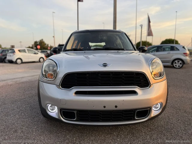 Auto - Mini 2.0 sd cooper countryman all4