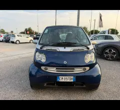 Auto - Smart fortwo 700 coupe passion