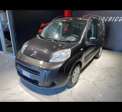Auto - Citroen nemo multispace 1.3 hdi 75 silver sel.