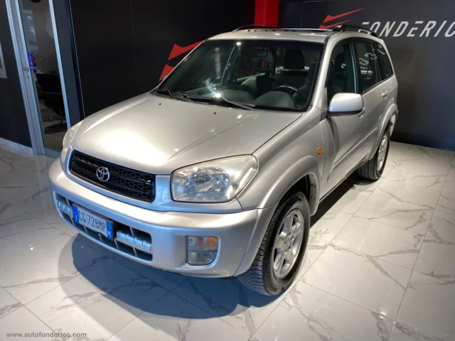 Auto - Toyota rav4 2.0 16v 5p.