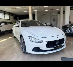 Maserati ghibli v6 diesel 275 cv nerissimo ed.