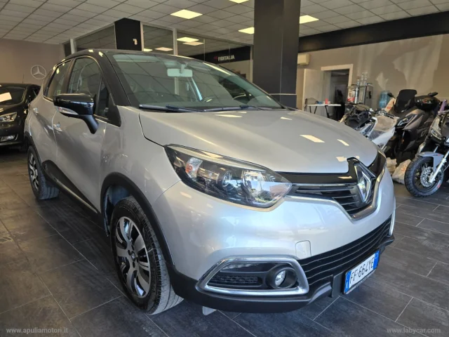 Auto - Renault captur dci 8v 110 cv s&s energy iconic