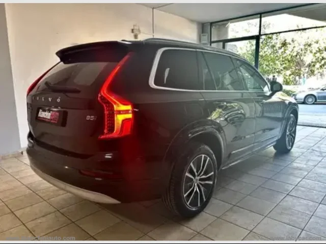 Auto - Volvo xc90 b5