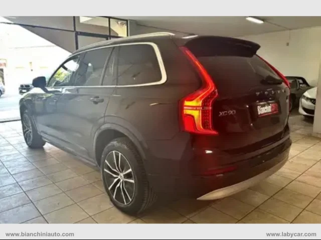 Auto - Volvo xc90 b5