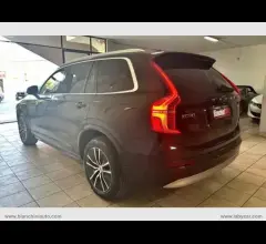 Auto - Volvo xc90 b5